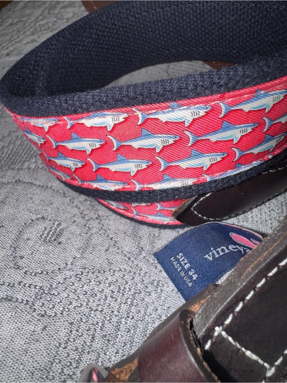 Vineyard Vines Great White Shark Fish Pattern  Belt Pink Blue 34 Leather Canvas